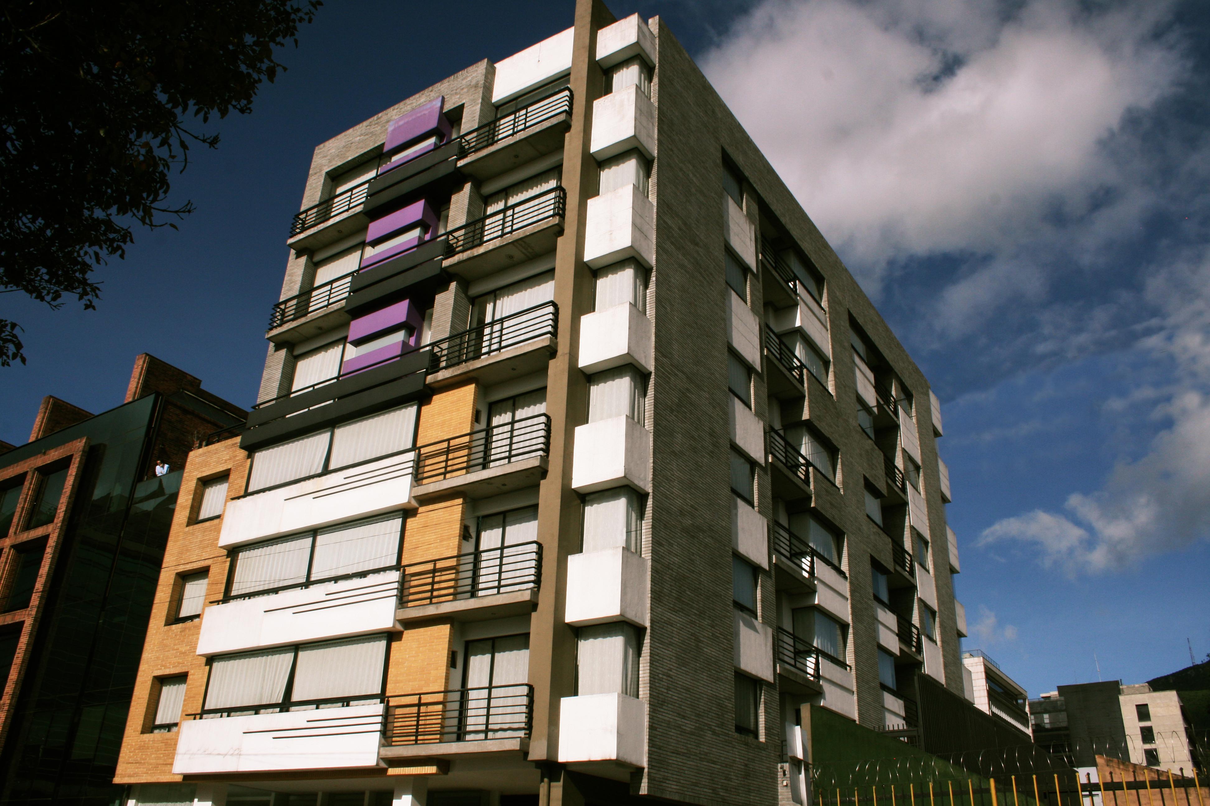 Hotel Viaggio Nueve Tres Bogotá Exterior foto